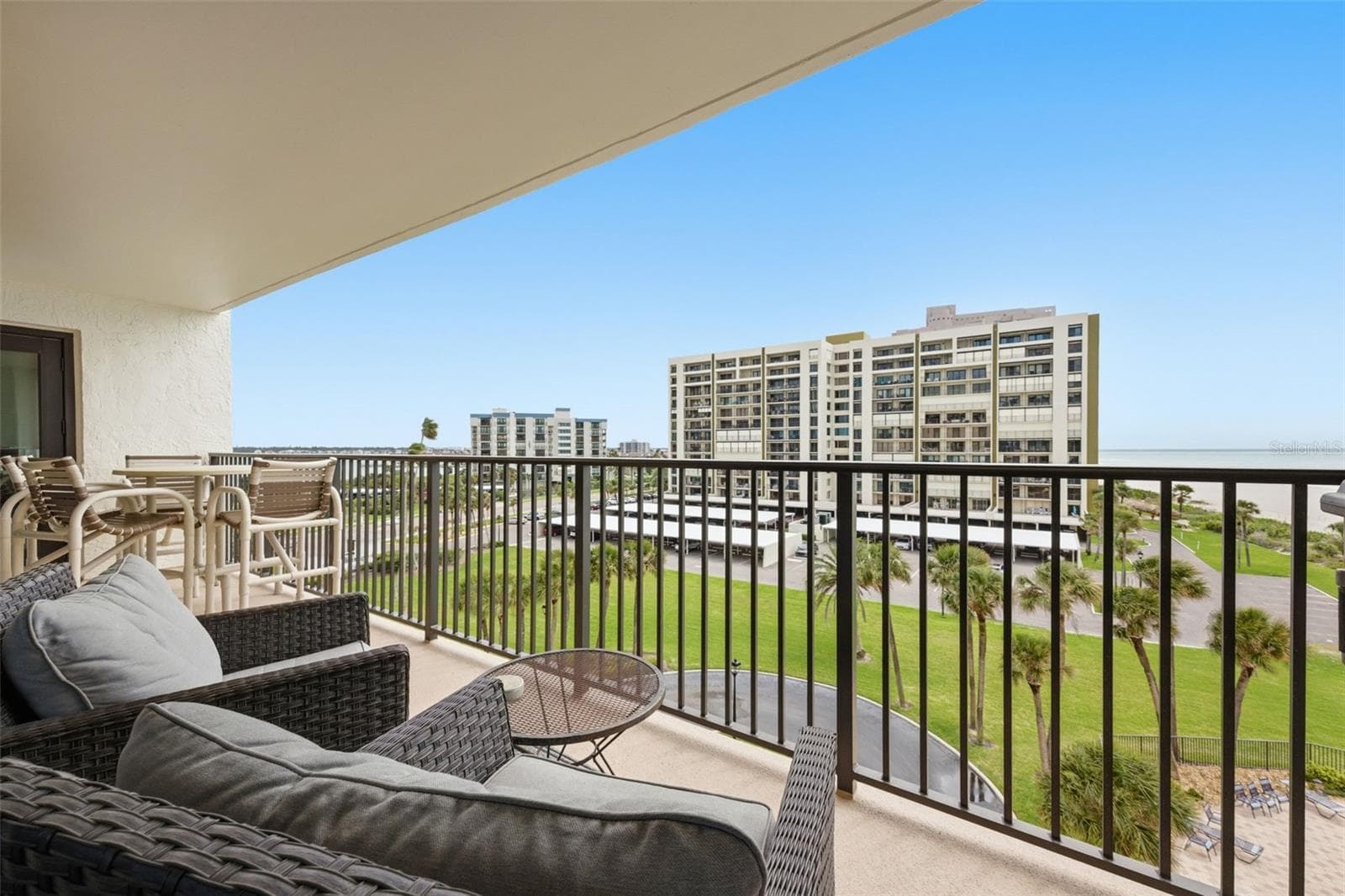 1460 Gulf Blvd #501 photo 5