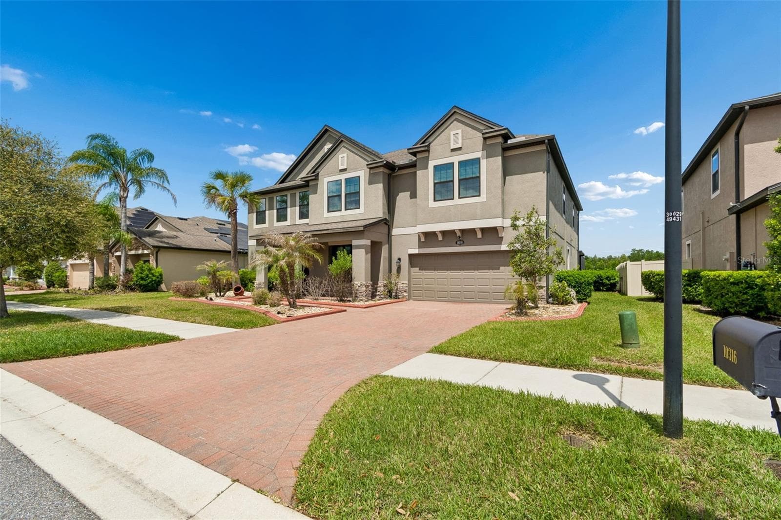 10316 Clover Pine Dr photo 3