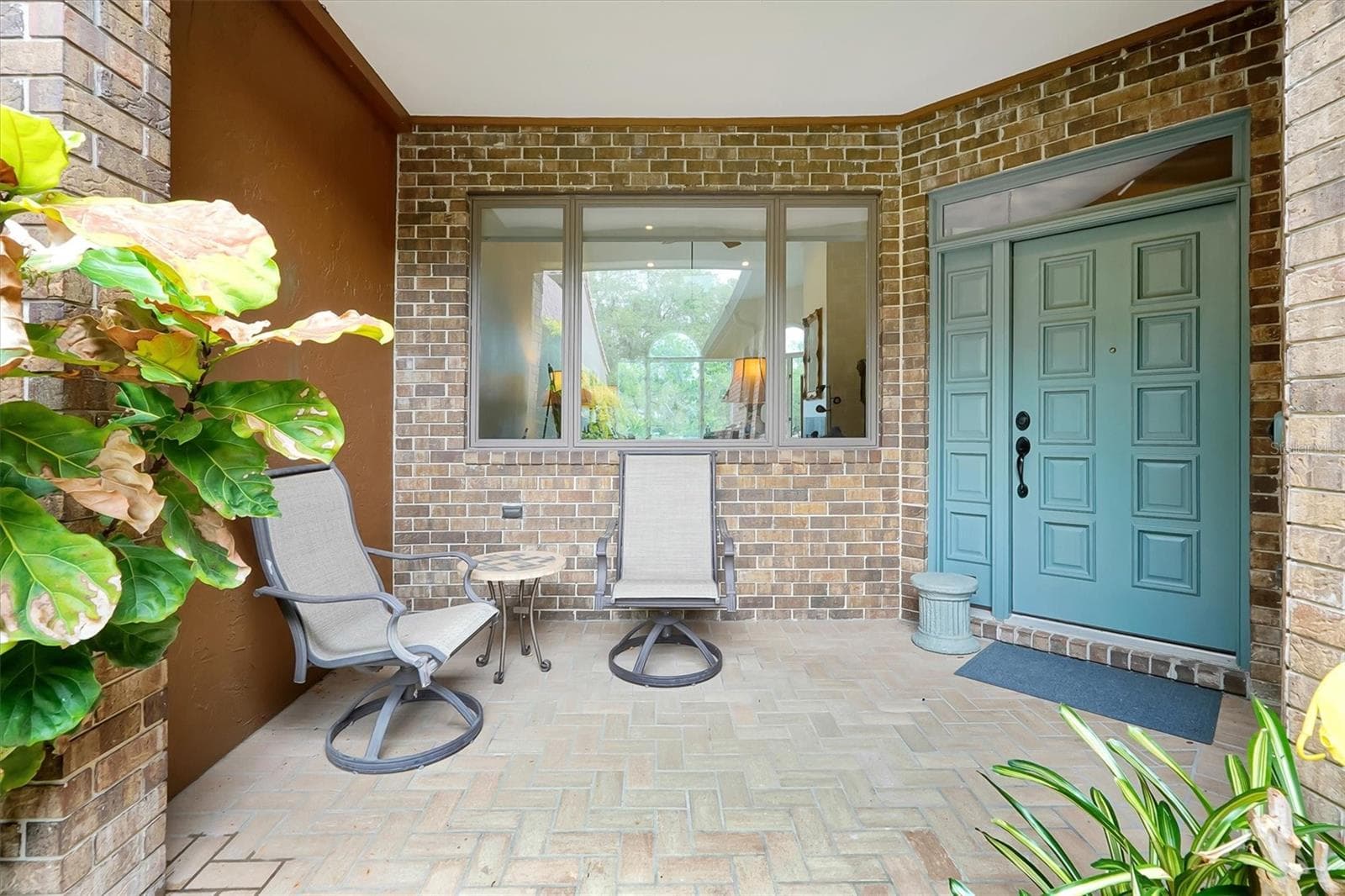 139 Woden Way photo 5
