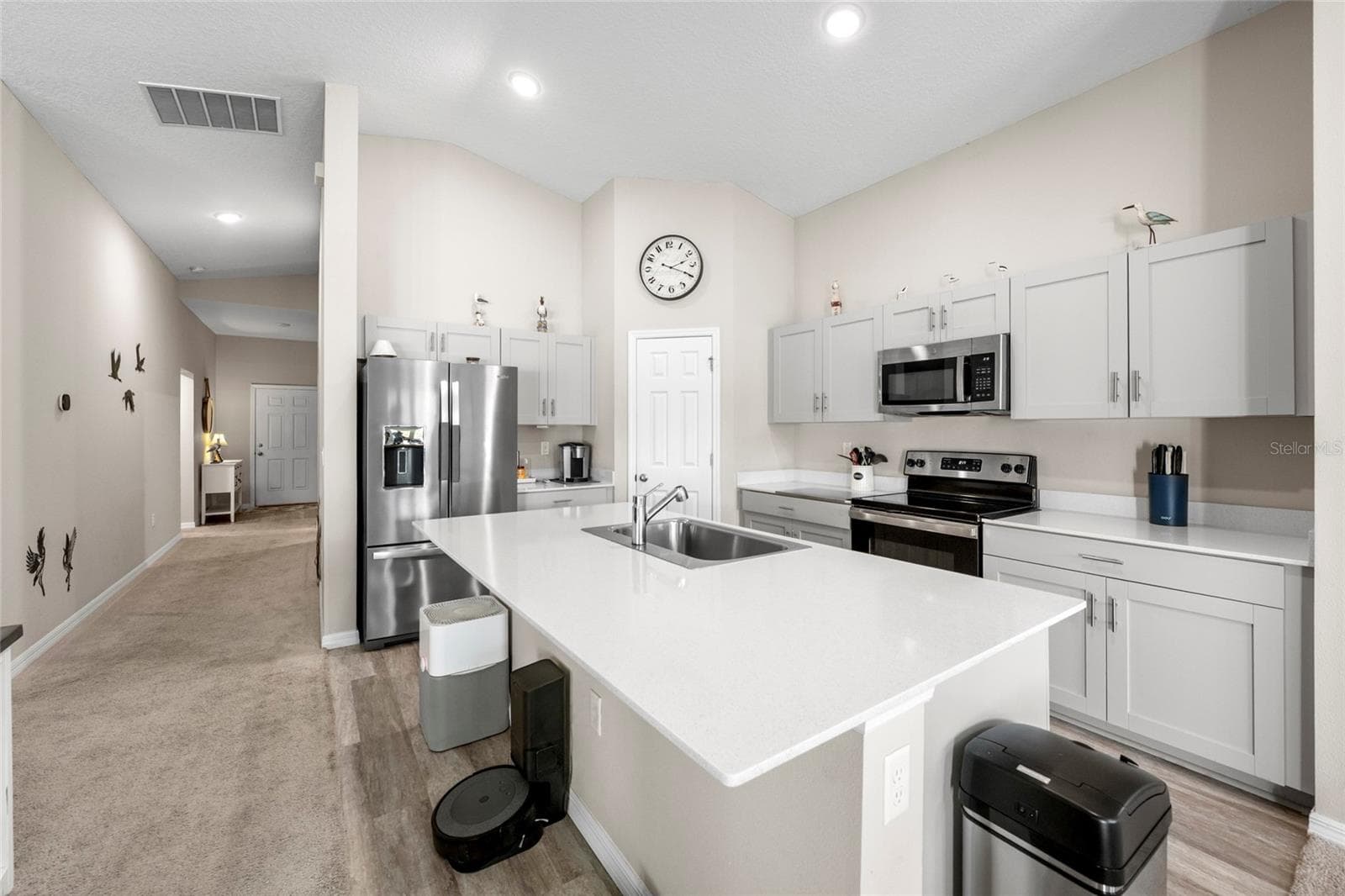 12690 Tannencrest Dr photo 4