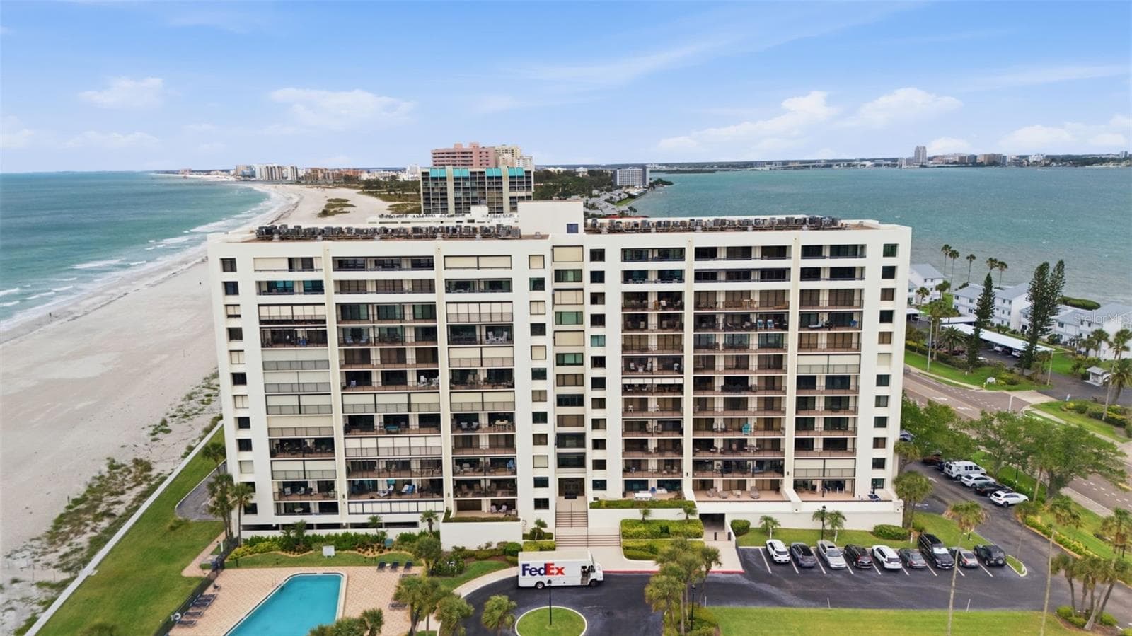 1460 Gulf Blvd #501 photo 3