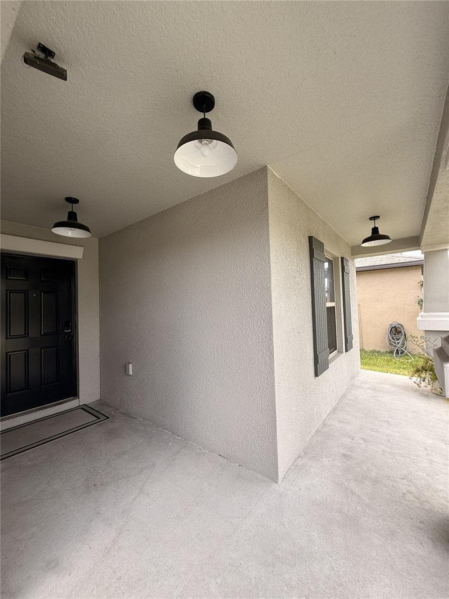 146 Rain Berry Ave photo 5