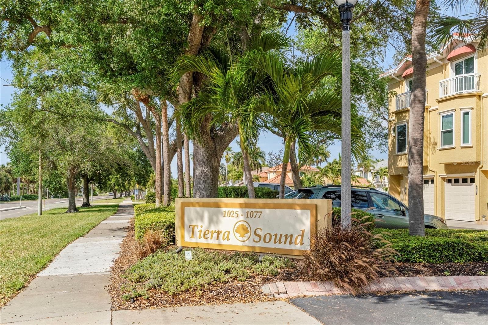 1071 Pinellas Bayway S photo 3