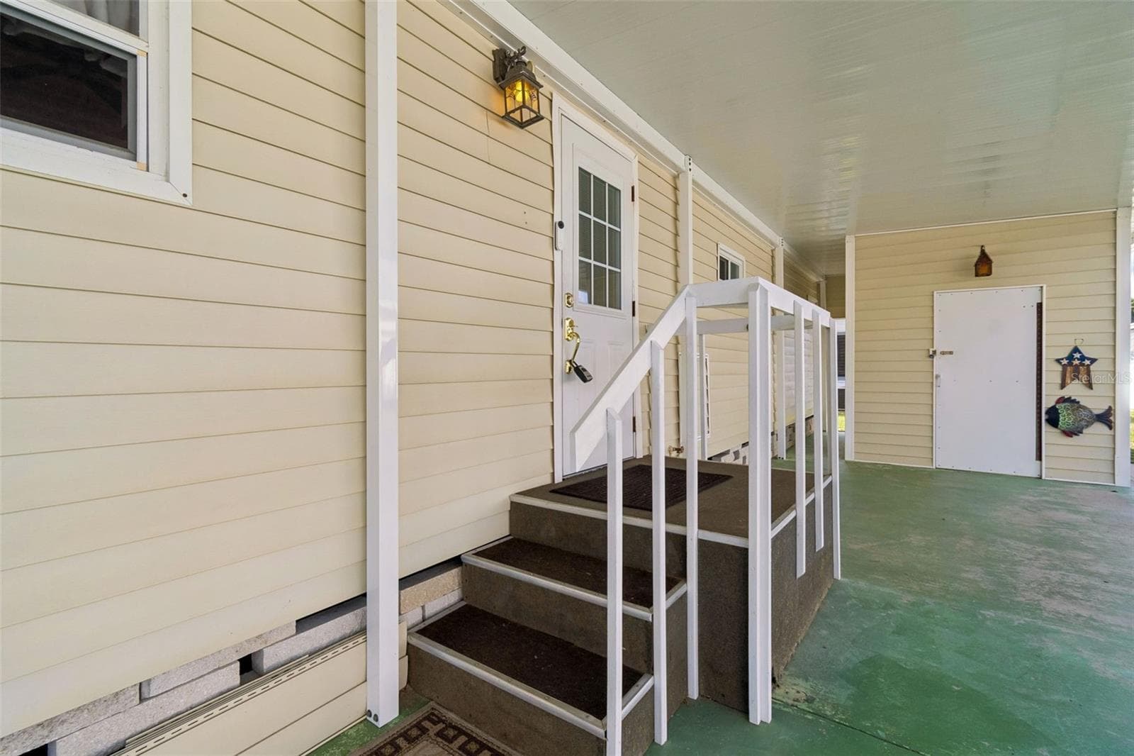 12651 Seminole Blvd #15I photo 4