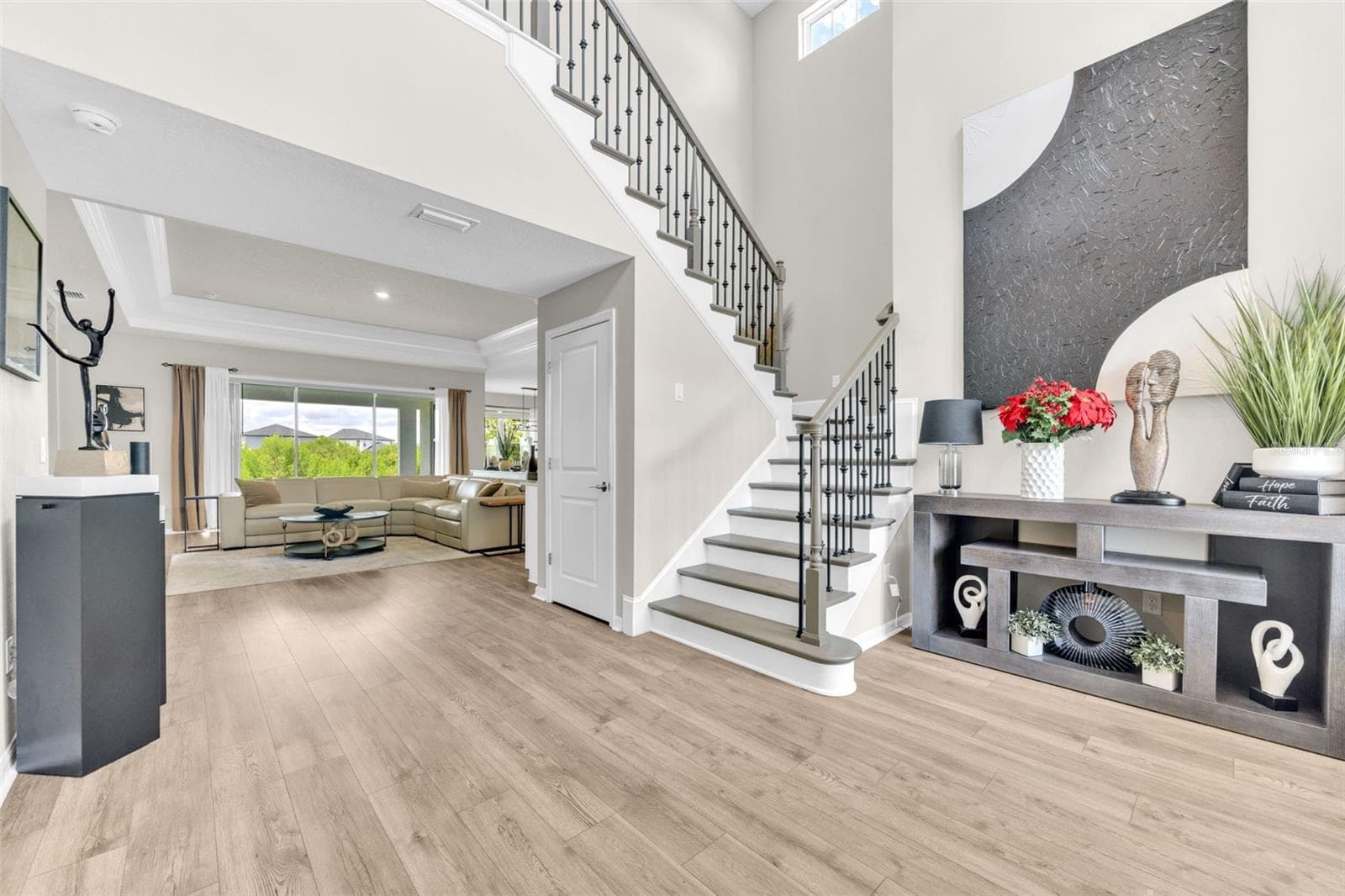 7201 Talamore Dr photo 3