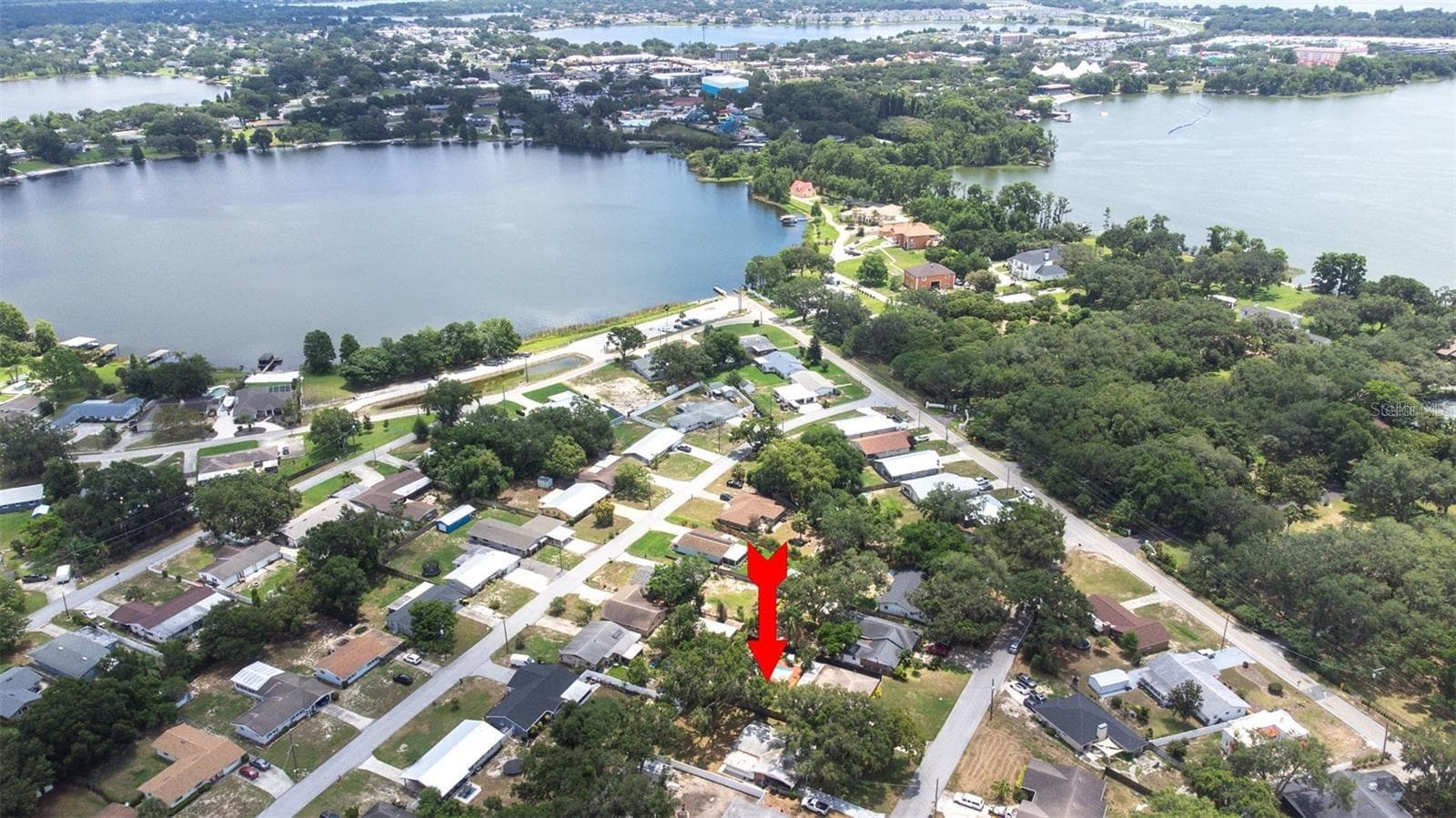 144 Beverly Dr photo 3