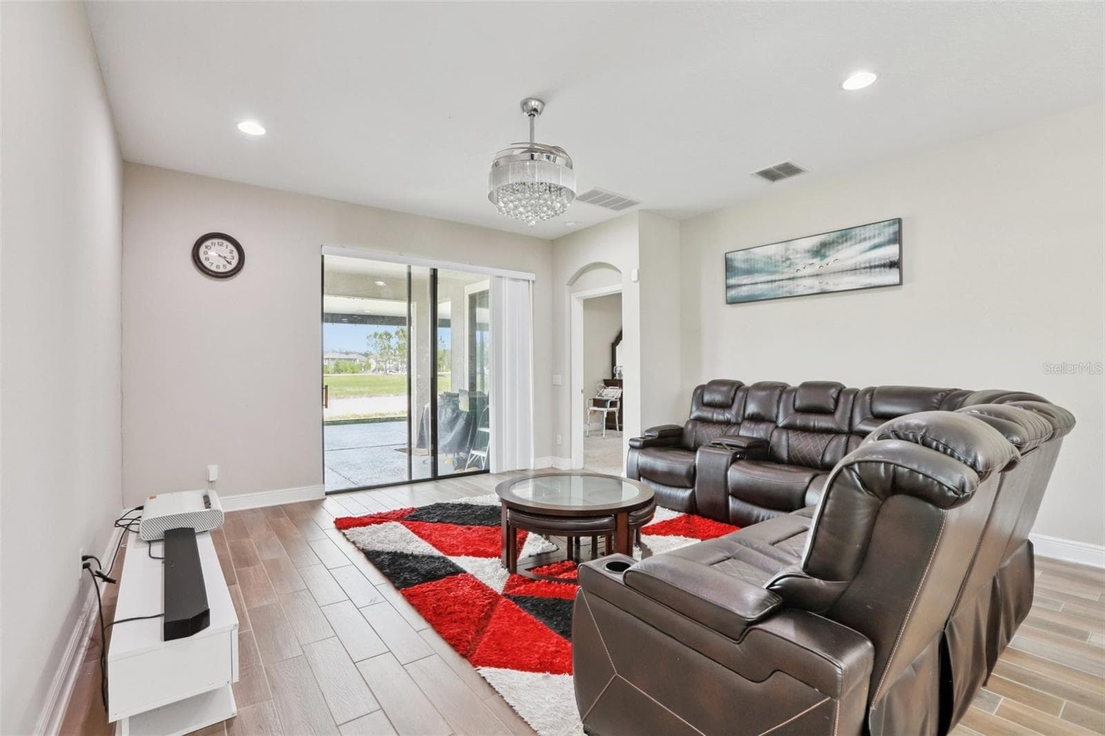 10740 Pleasant Knoll Dr