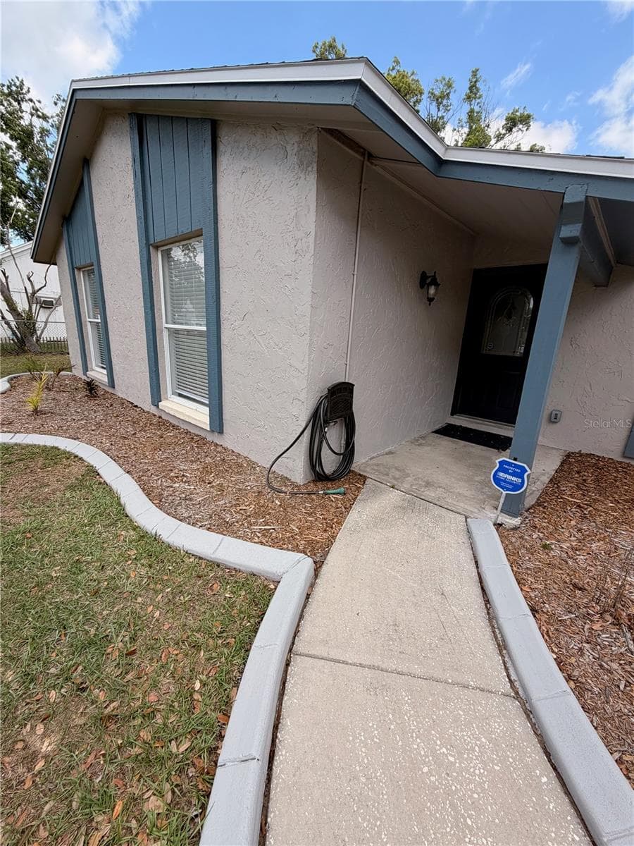 1210 Lady Elaine Dr photo 5