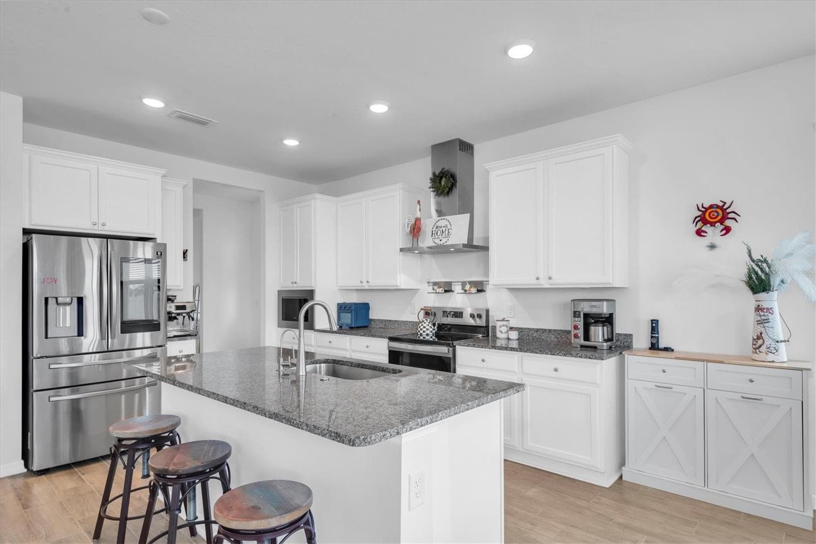 12163 Stirrup Dr photo 3