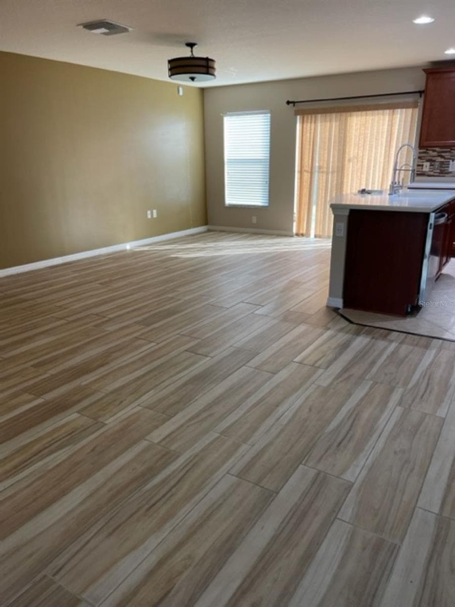 2950 Willowleaf Ln photo 5