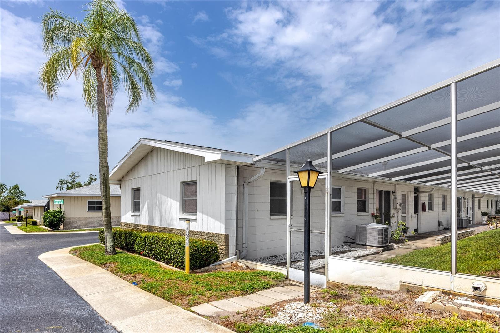 12400 Park Blvd #417 photo 4