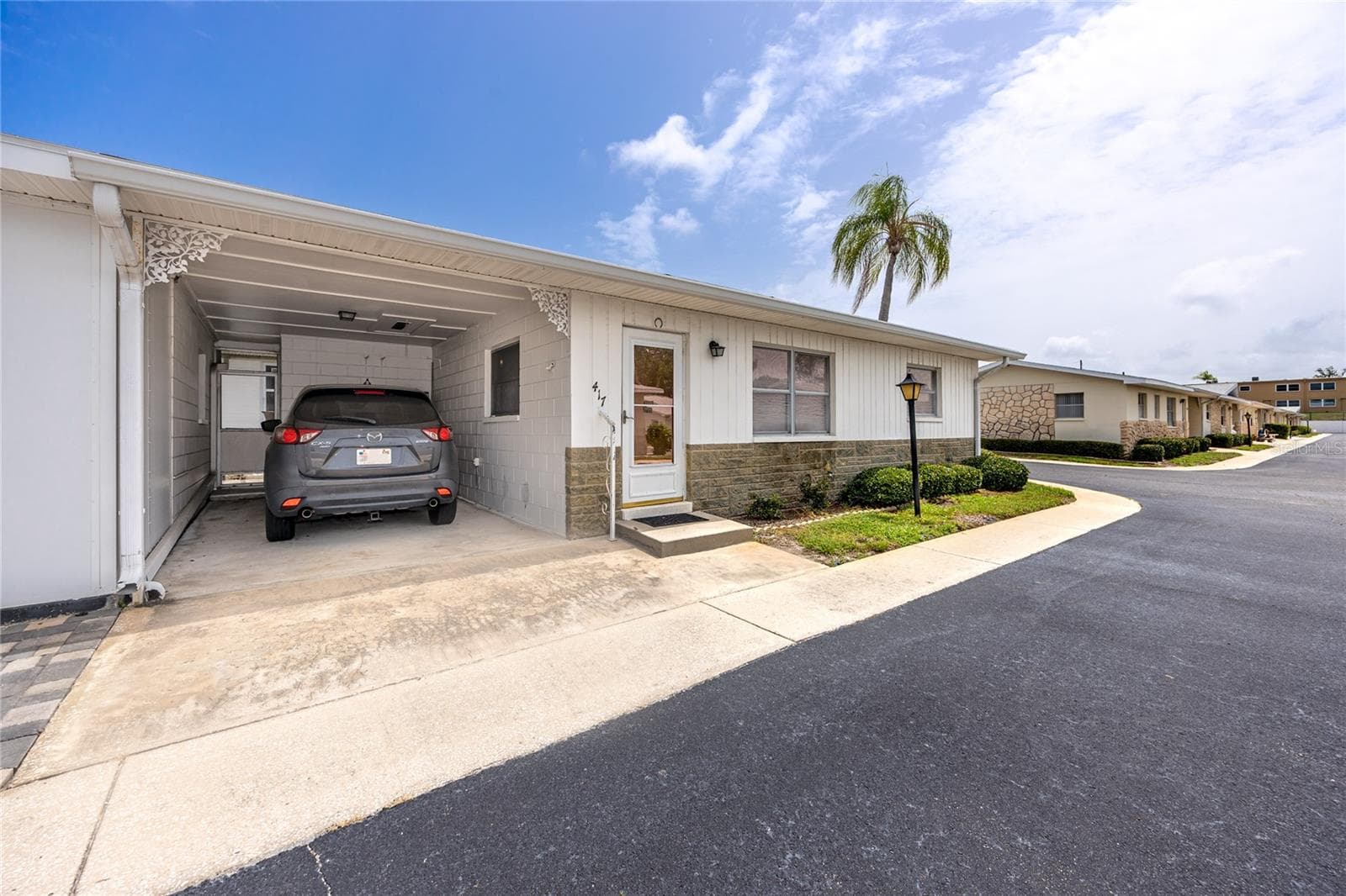 12400 Park Blvd #417 photo 5