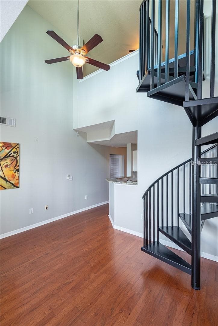 501 Knights Run Ave #2304 photo 3