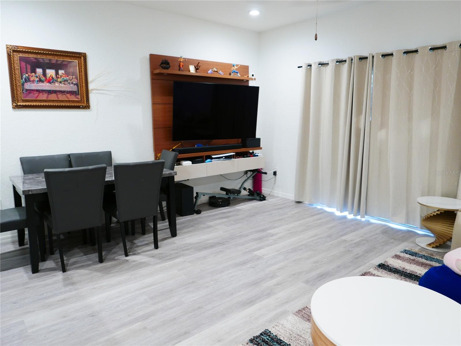 4769 Vignette Way photo 4
