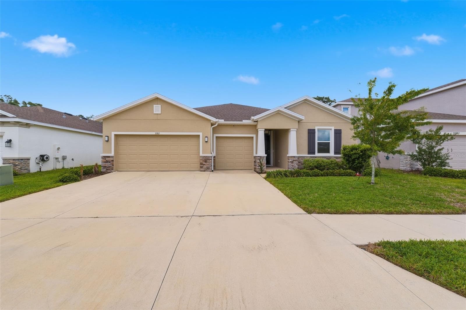3787 Autumn Amber Dr photo 5