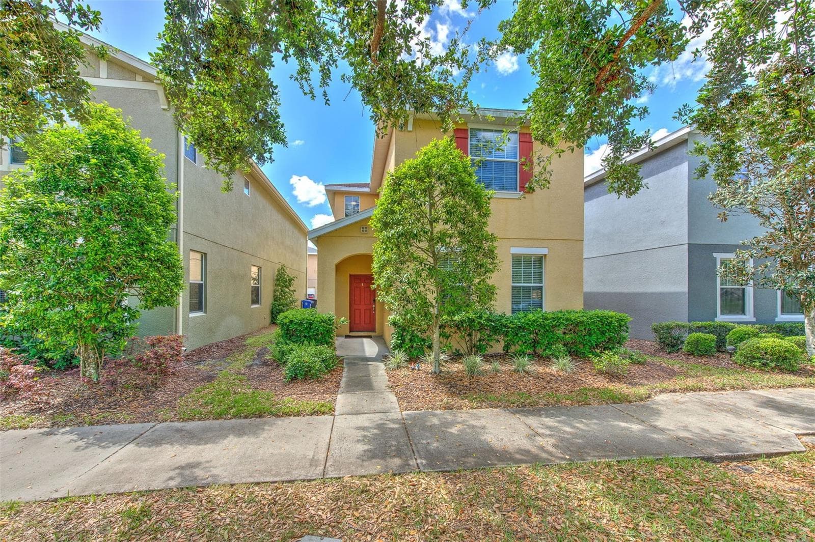 9033 Aspen Hollow Pl