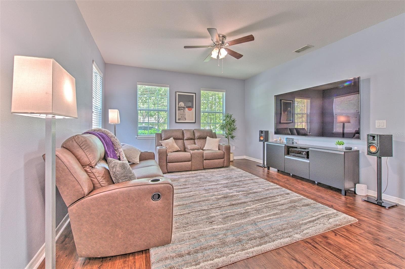 9033 Aspen Hollow Pl photo 5