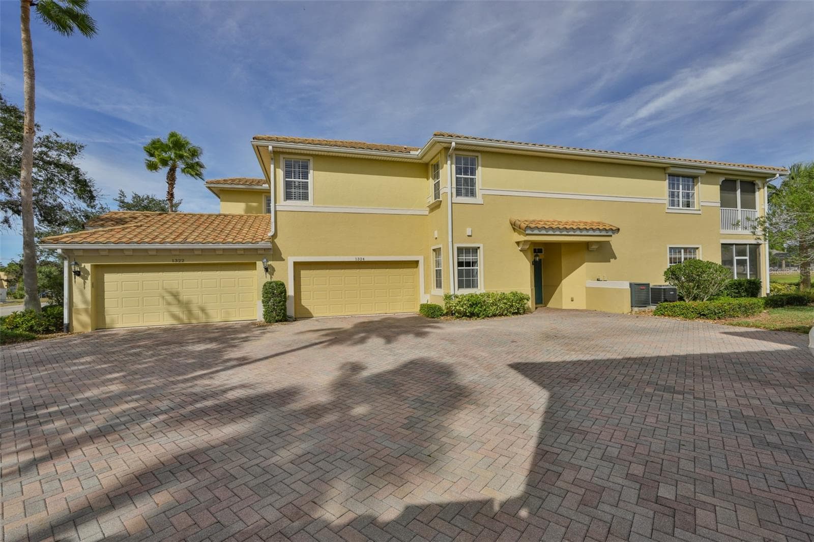 1324 Emerald Dunes Dr photo 5