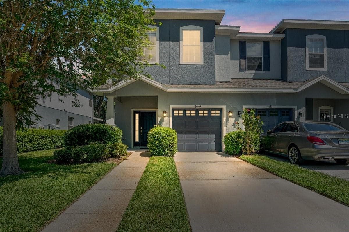 4445 Amberly Oaks CT