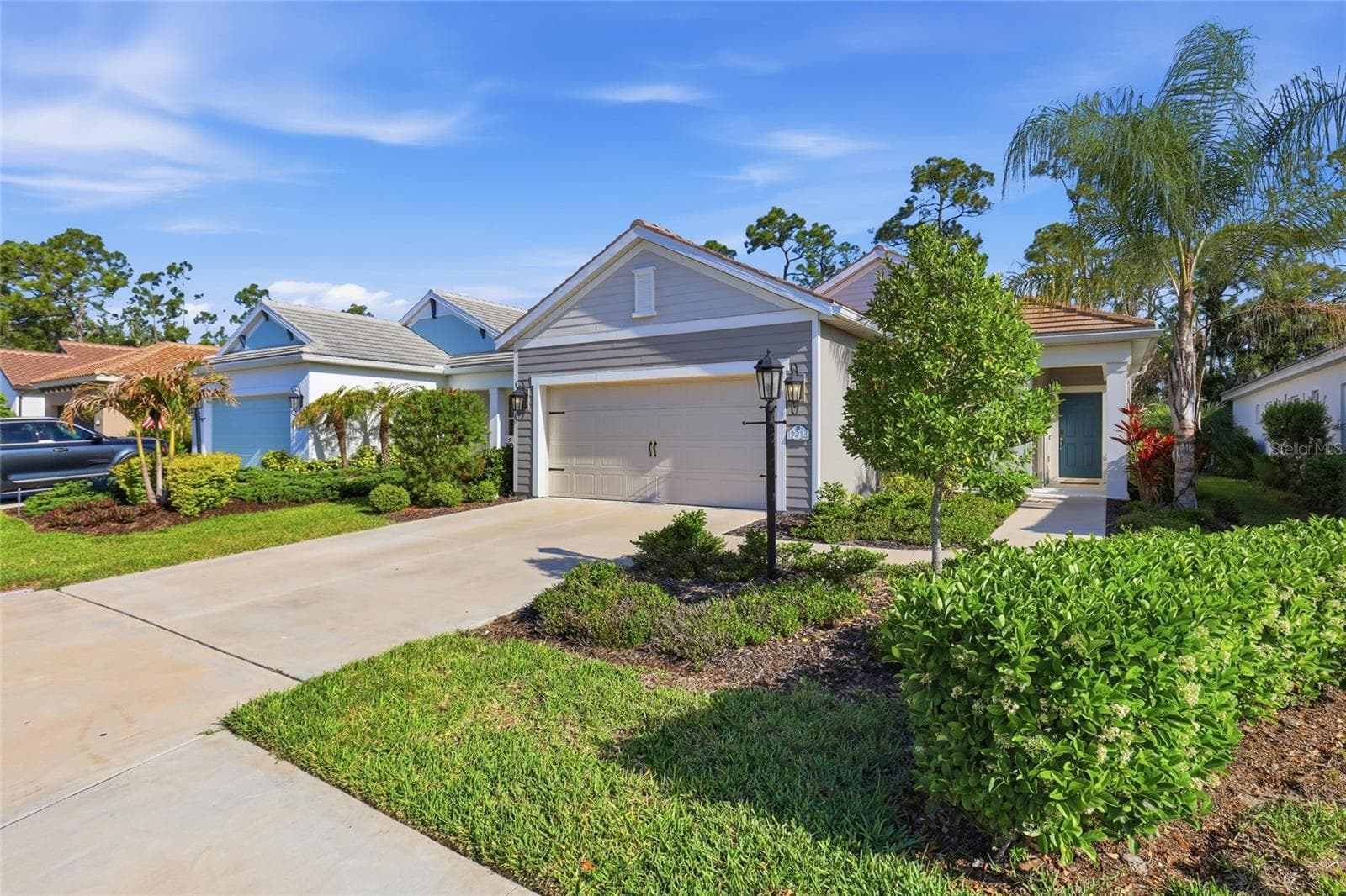 12934 True Blue Cir photo 3