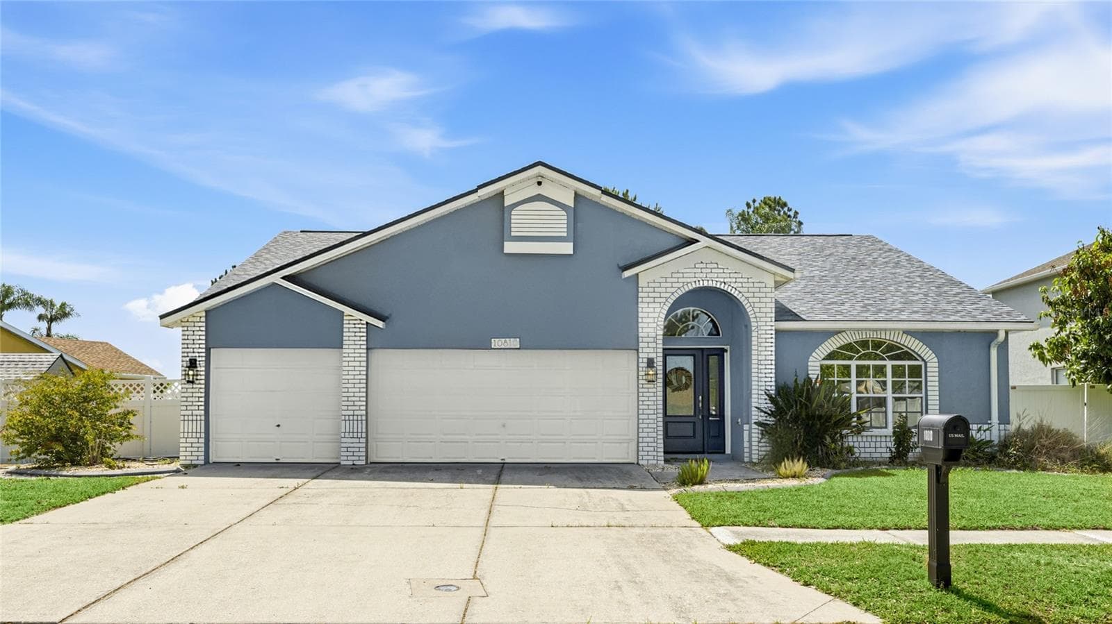 10810 Sailbrooke Dr photo 4