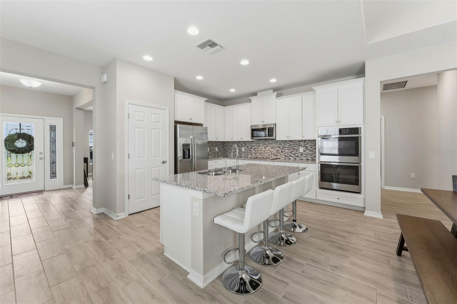 12451 Nouveau Ave photo 5