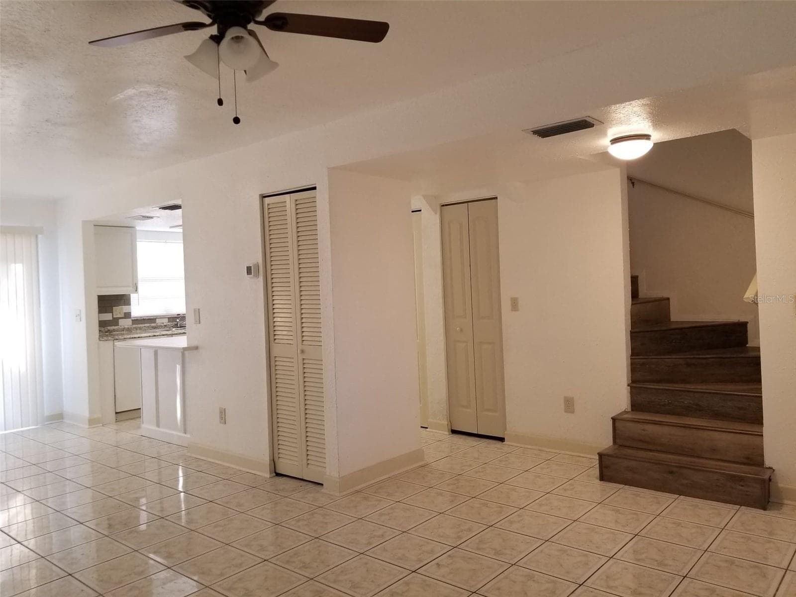 5134 Tennis Court Cir photo 4