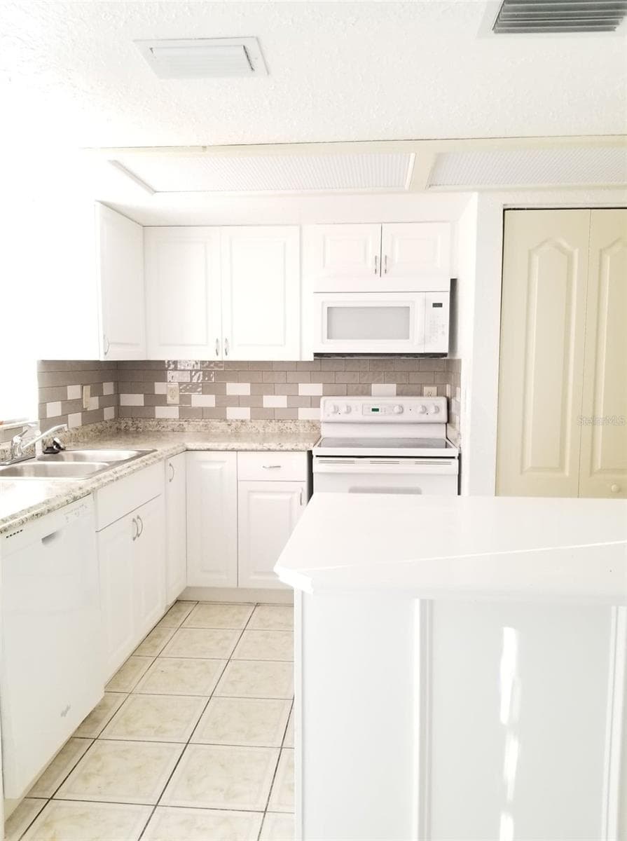 5134 Tennis Court Cir photo 5