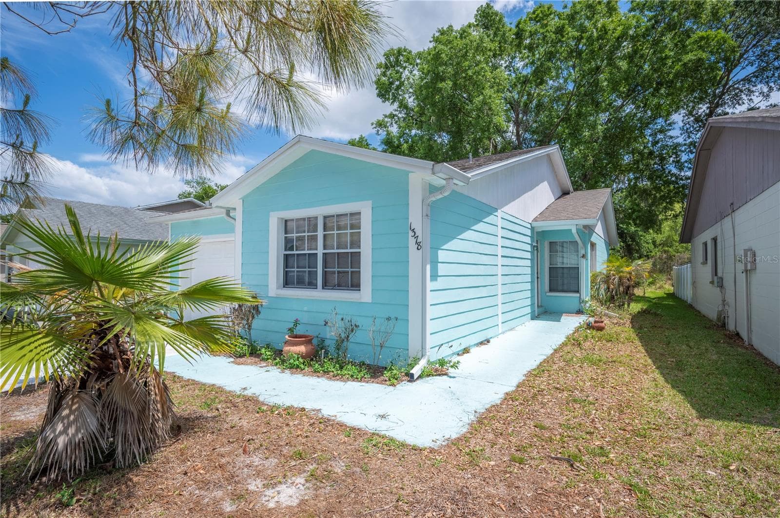 1378 Bramblewood Dr photo 3