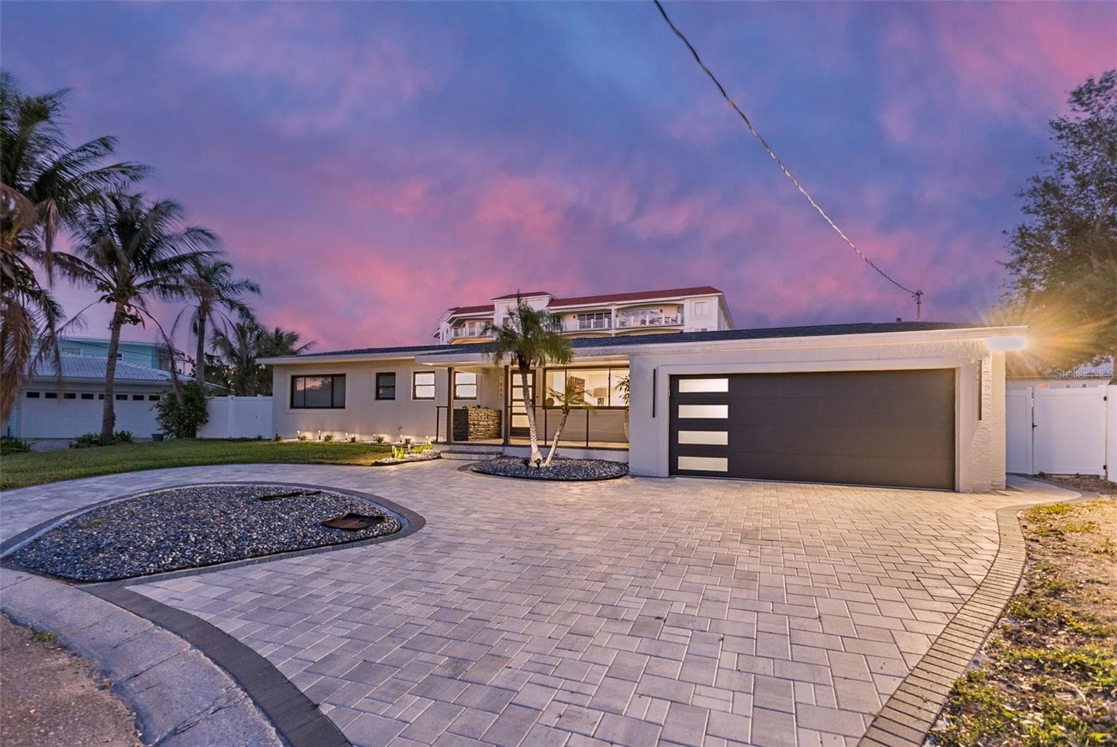 1866 Venetian Point Dr