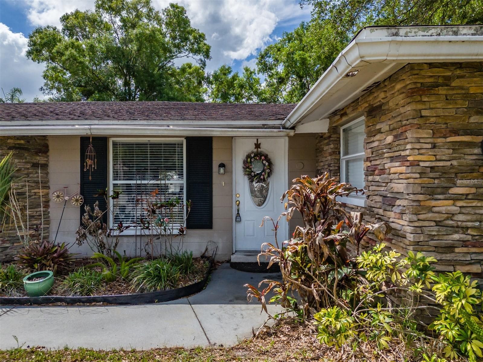 18853 Tracer Dr