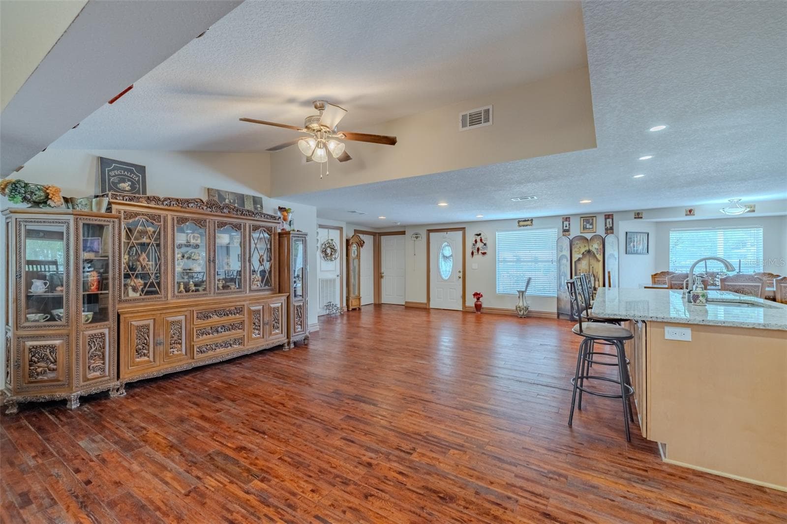 18853 Tracer Dr photo 5