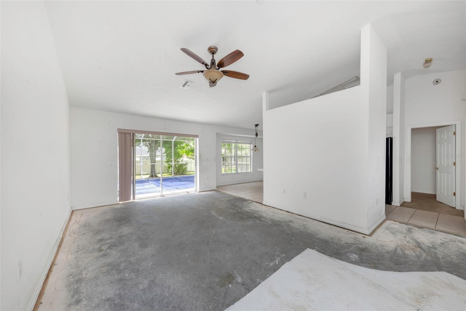 7919 Starfire Way photo 5