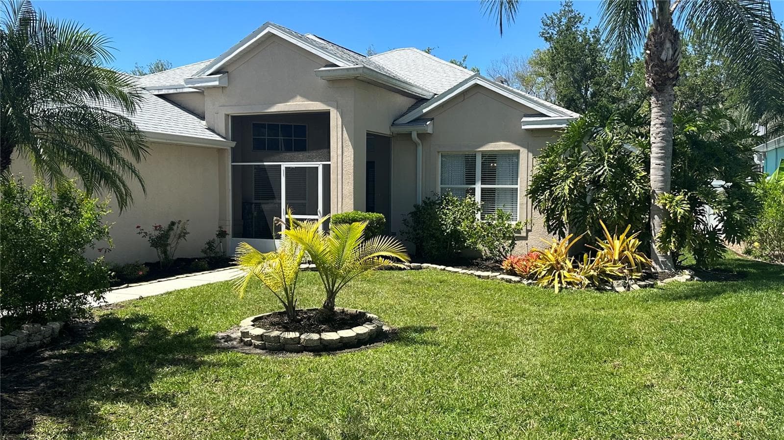 5122 Creekside Trl photo 3