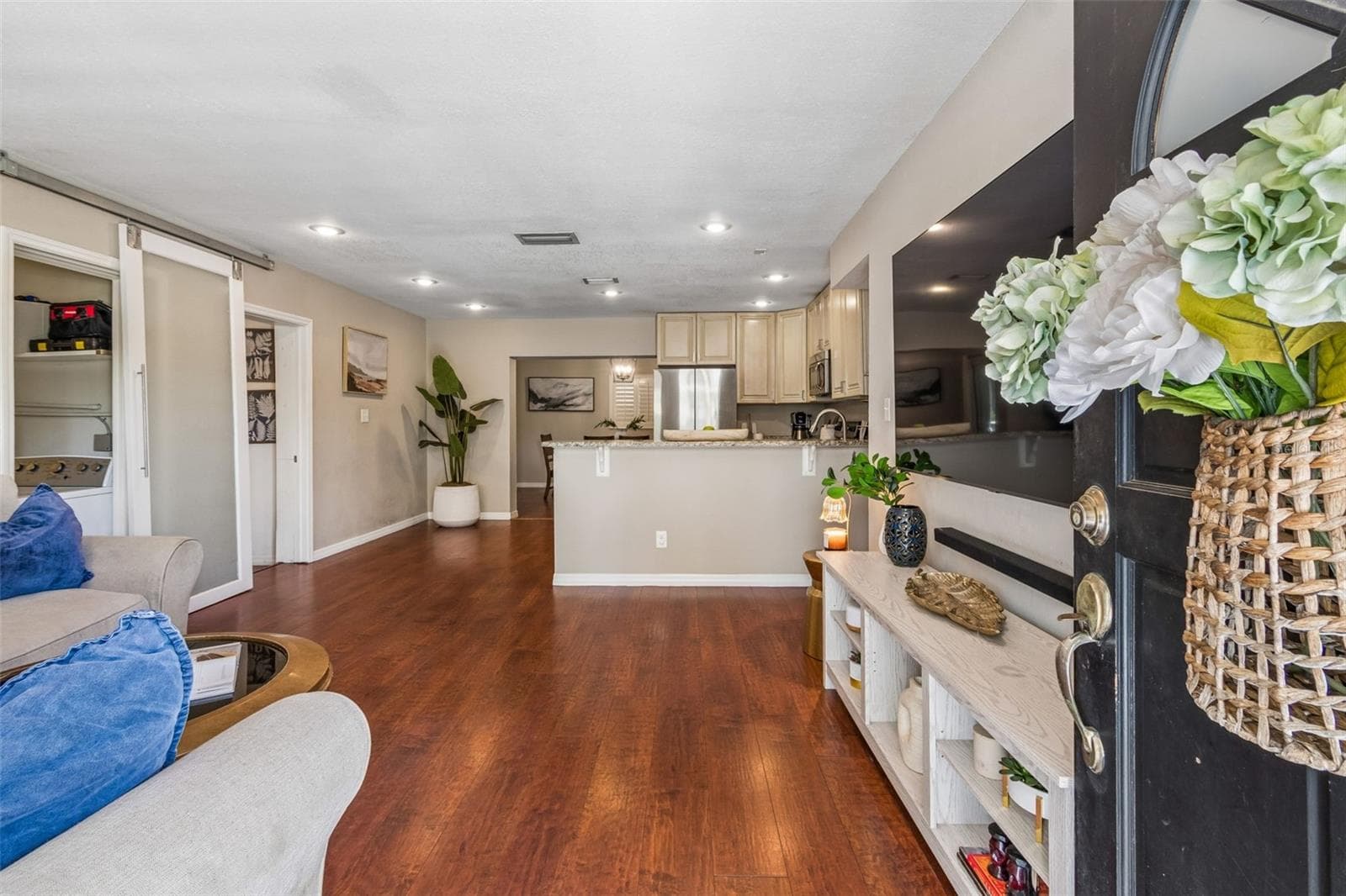 11307 N Boulevard photo 3
