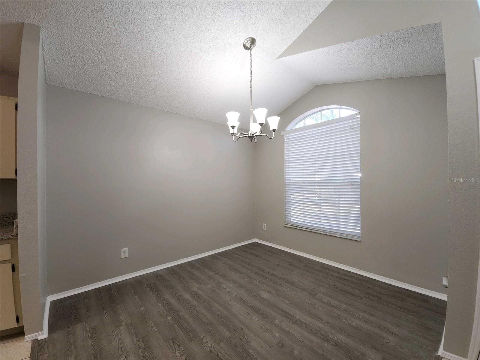 8710 Triple Oaks Rd