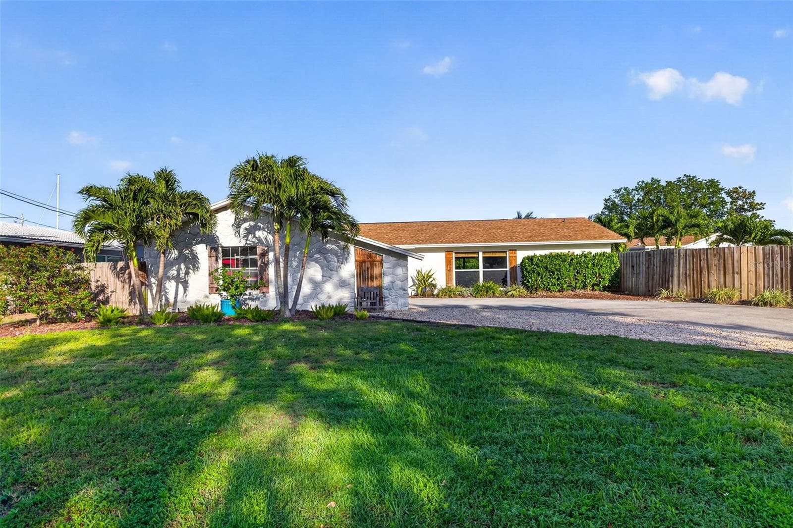 4200 Beach Dr SE photo 3