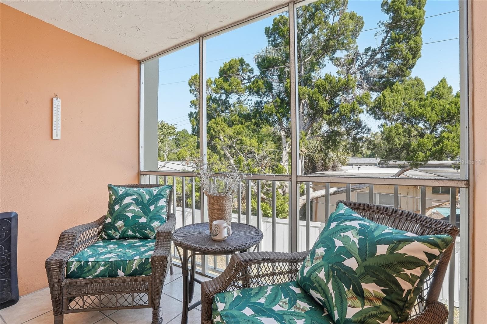 952 Virginia St #202 photo 3