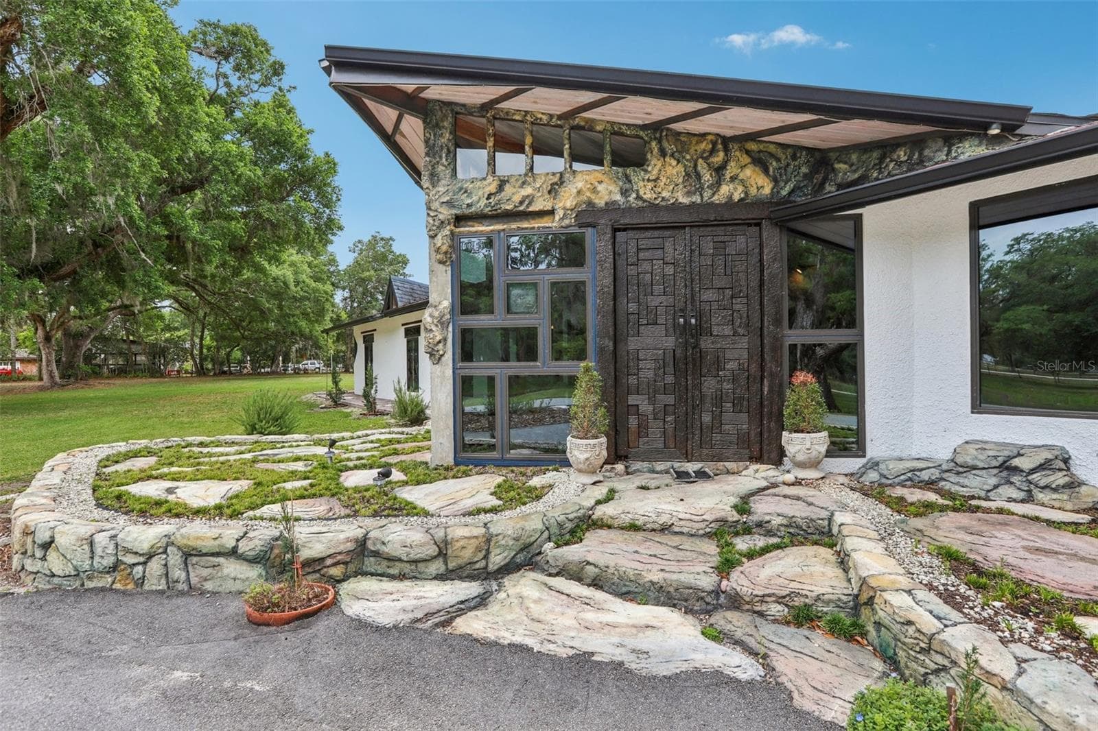 27616 Miller Rd photo 5