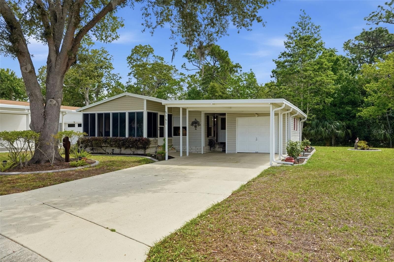5161 Forest Glenn Dr