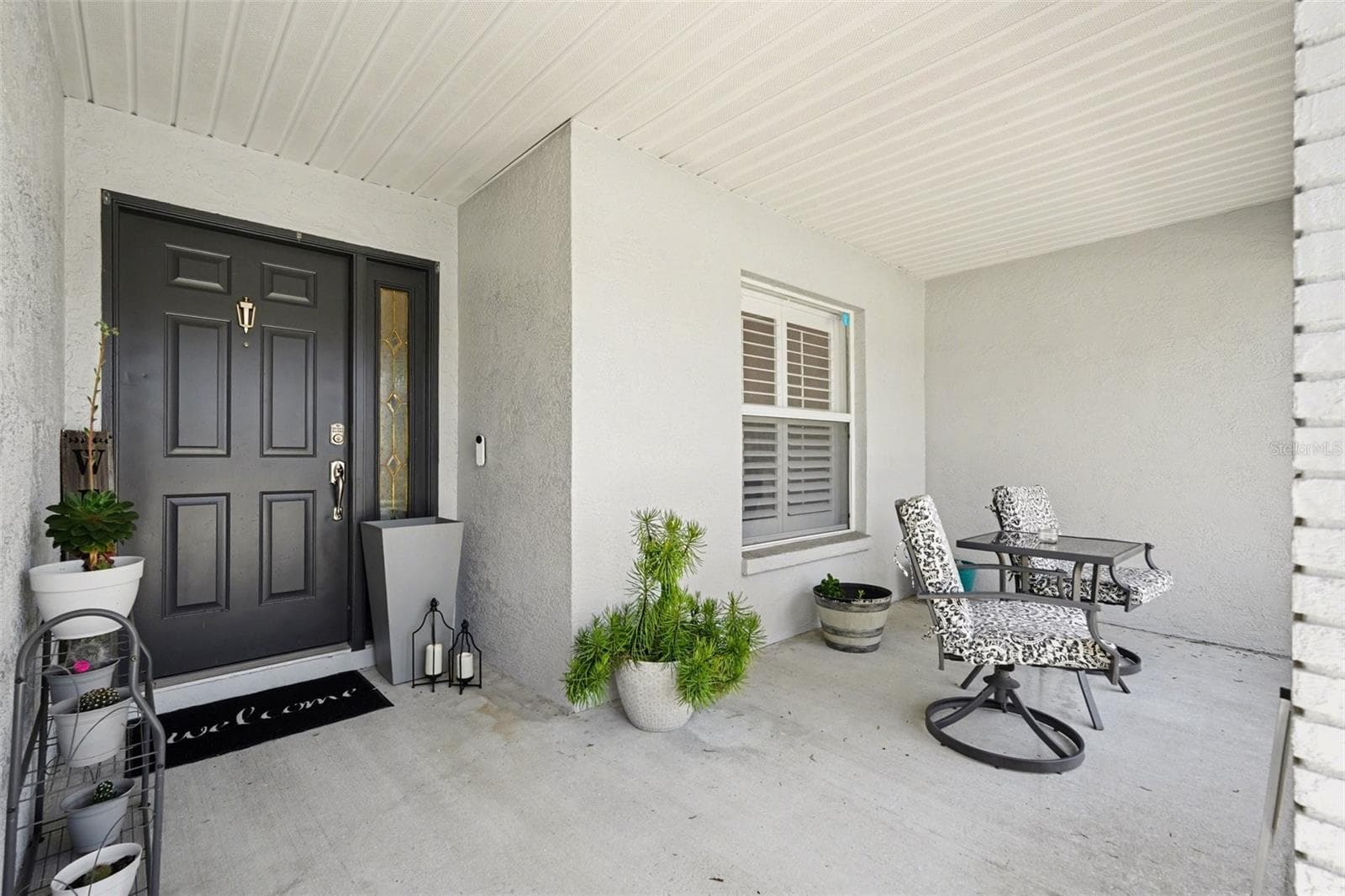 2333 Towering Oaks Cir photo 3