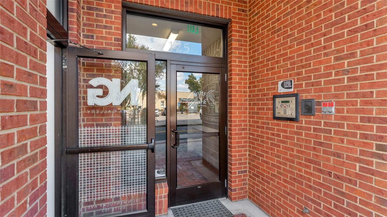 125 N Kentucky Ave #505 photo 3