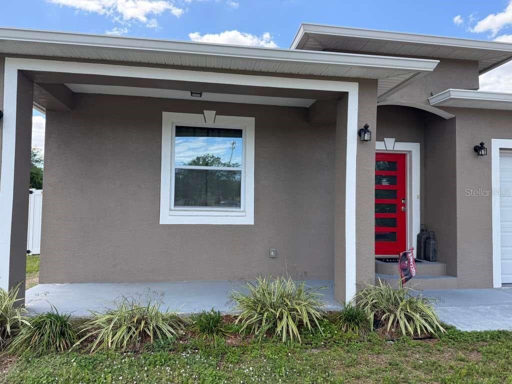 9302 N Margaret Ave photo 3
