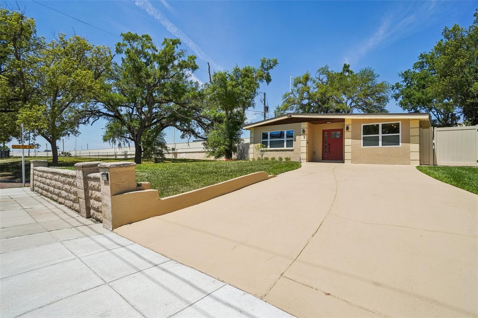 3123 W LA Salle St photo 3
