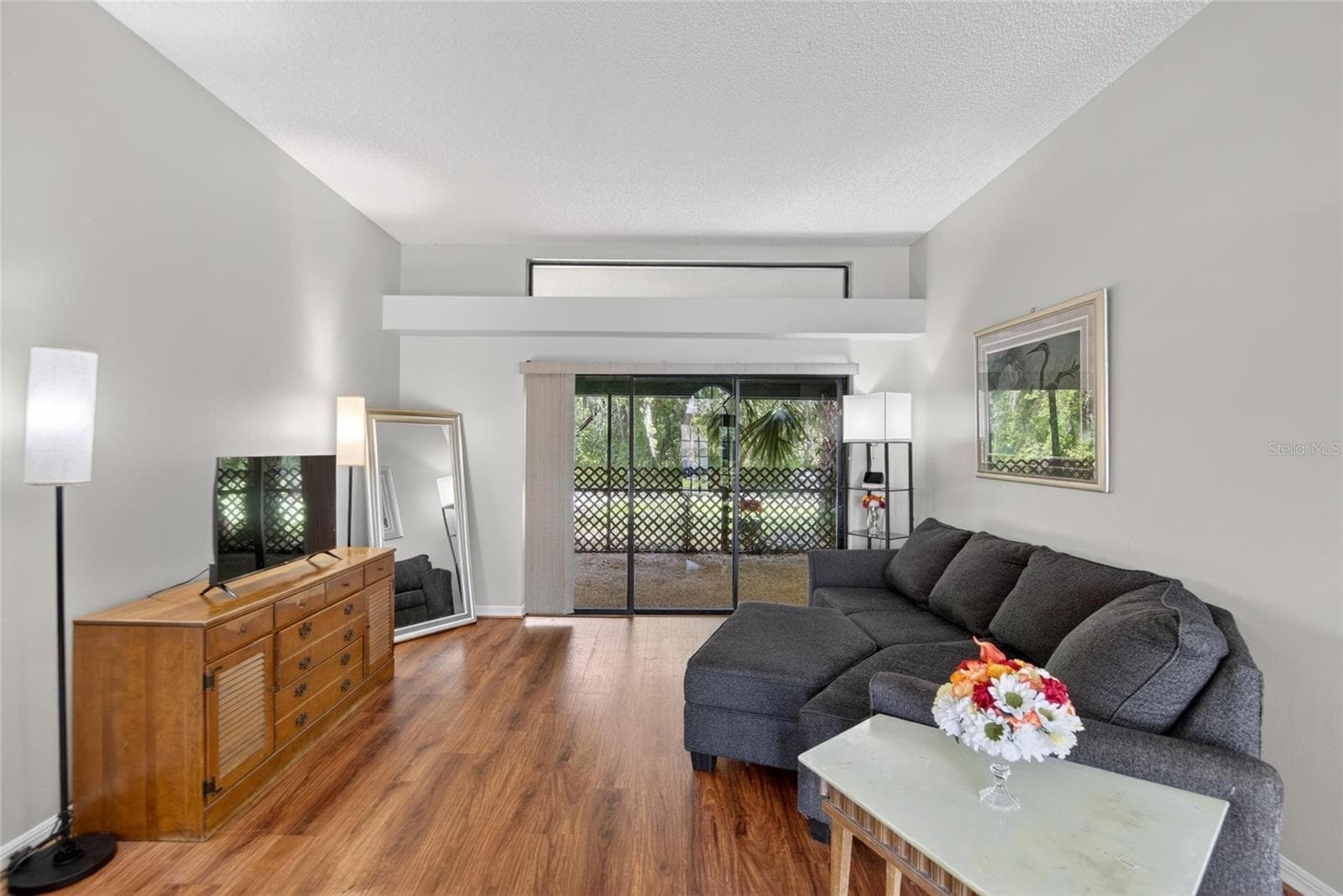 2904 Pine Club Dr photo 5