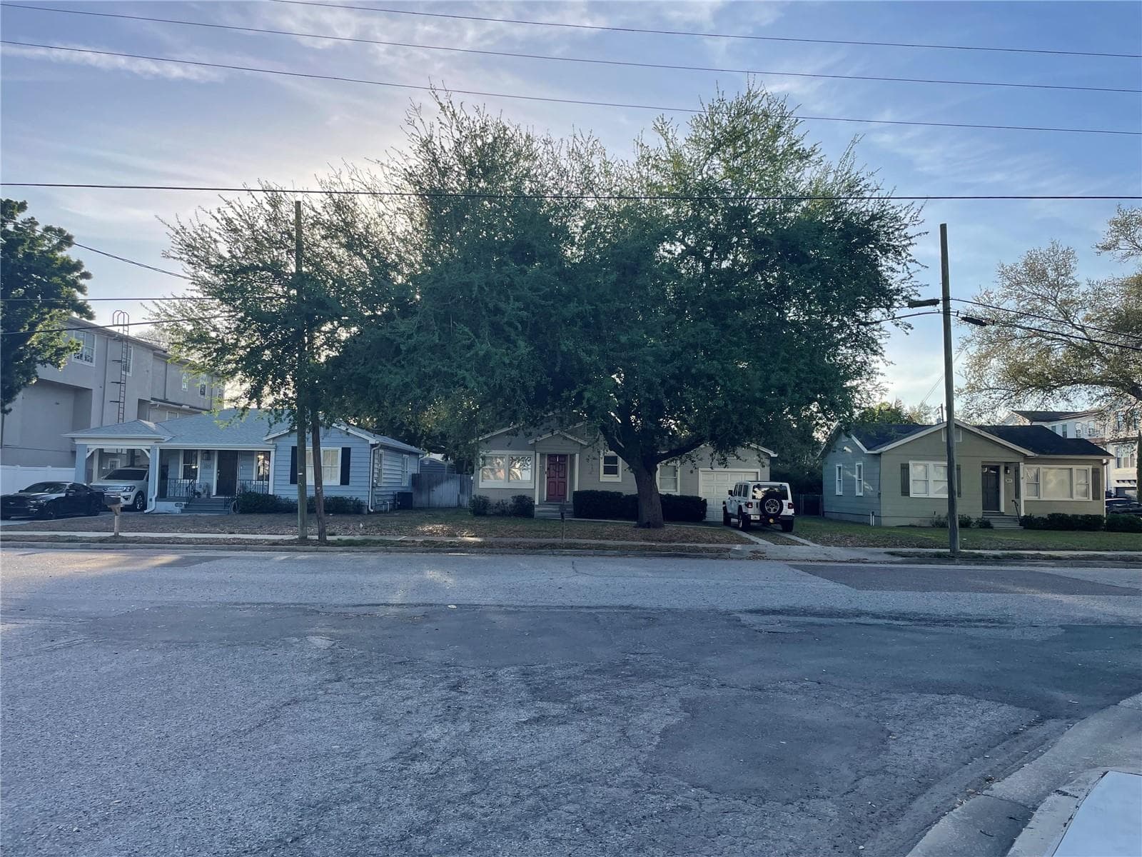 301 S Audubon. Ave