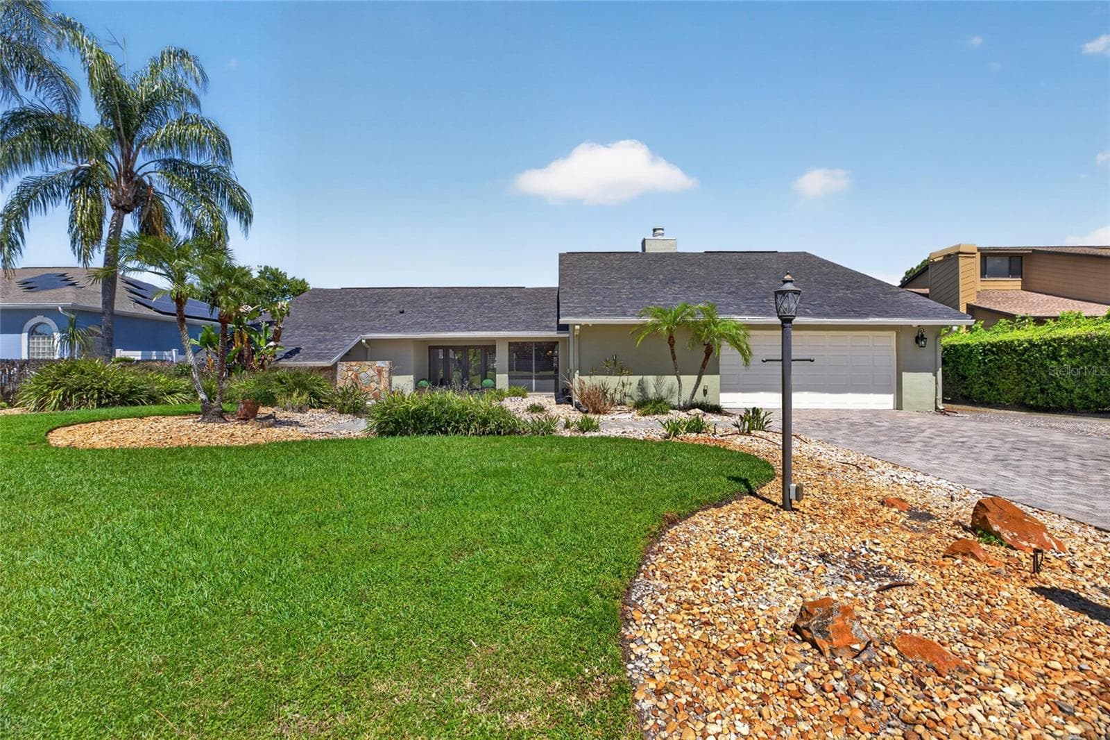 3026 Lake Padgett Dr