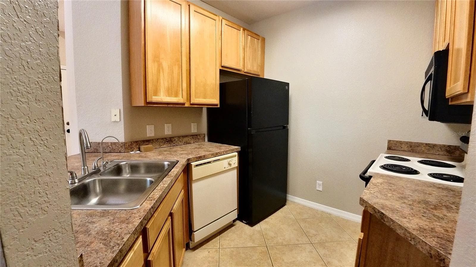 10017 Courtney Palms Blvd #304 photo 3