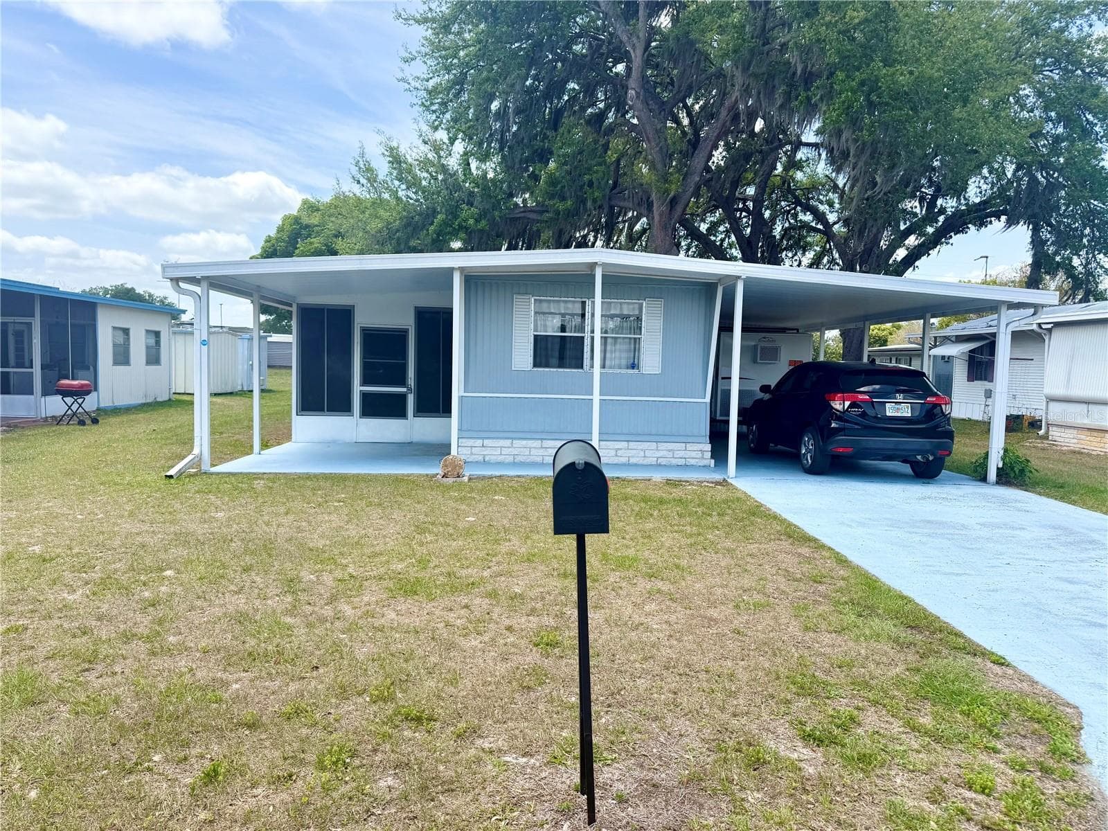 4513 Autumn Palm Dr photo 3