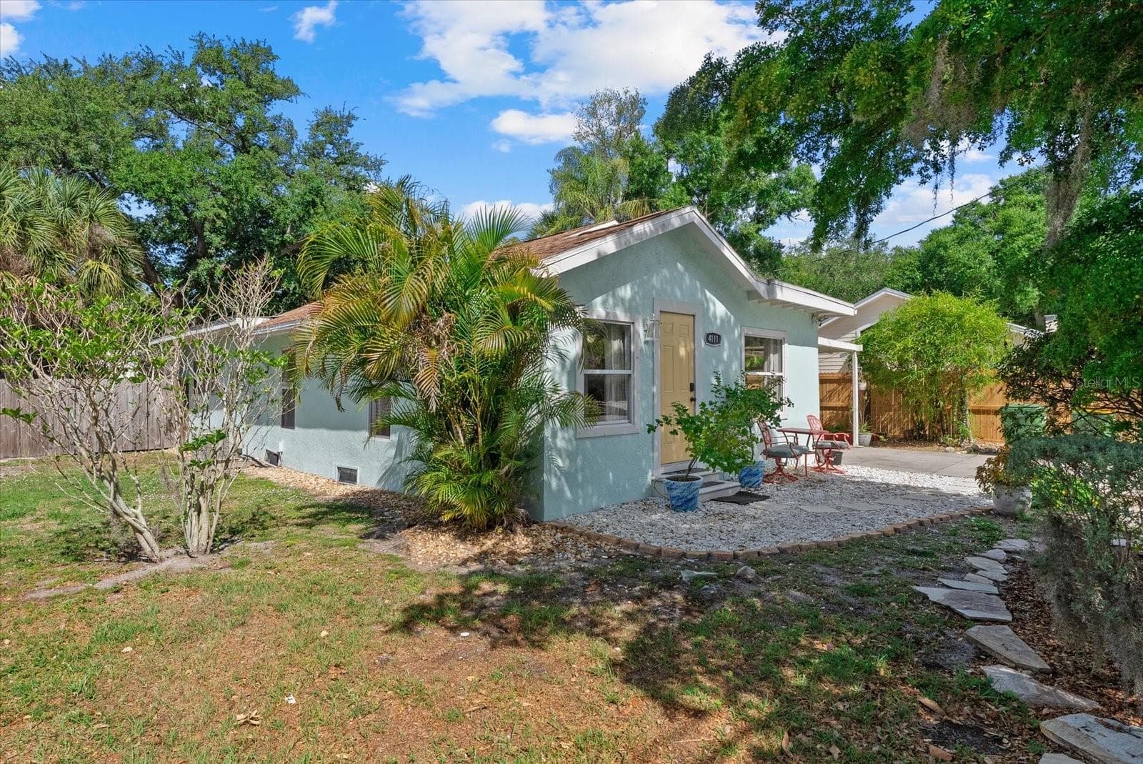 4111 Sarasota Ave